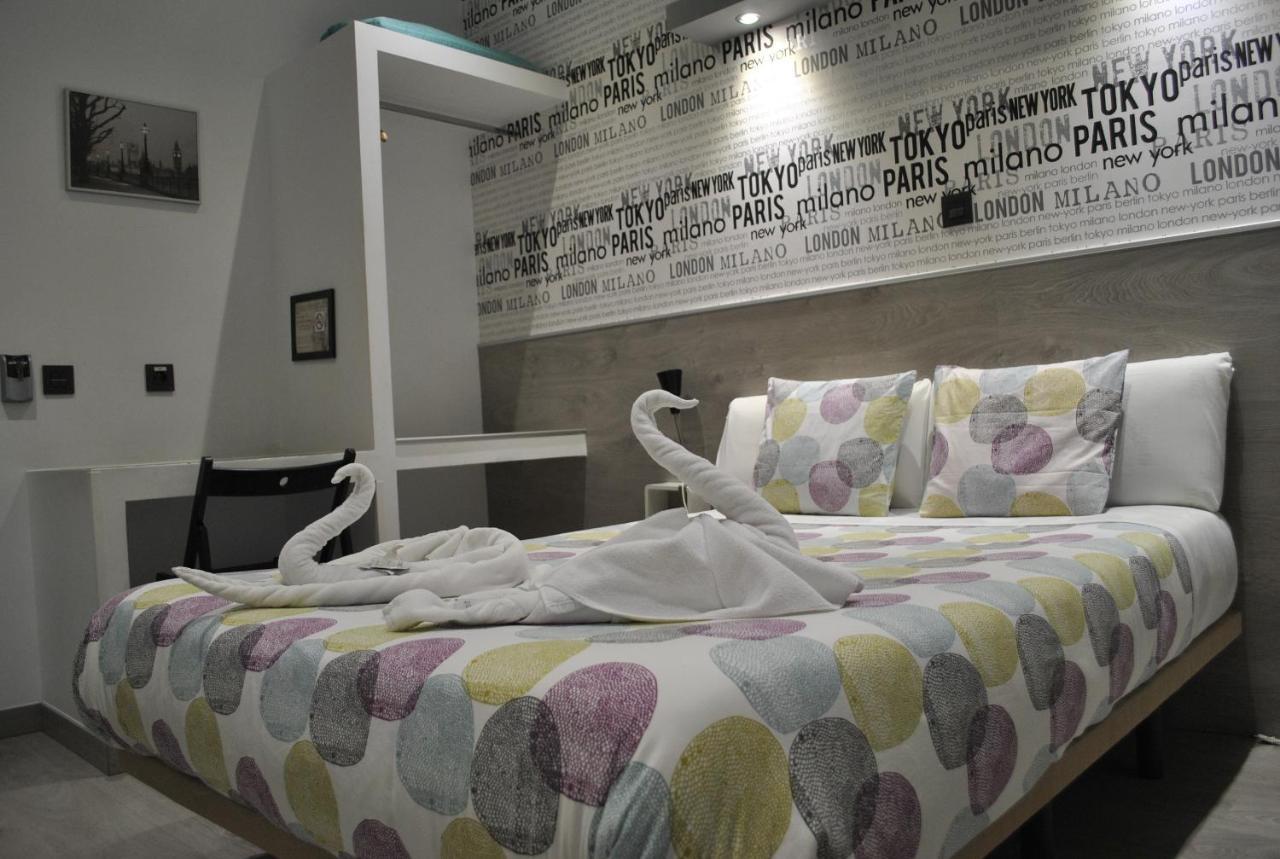 Fuencarral Rooms Мадрид Екстериор снимка