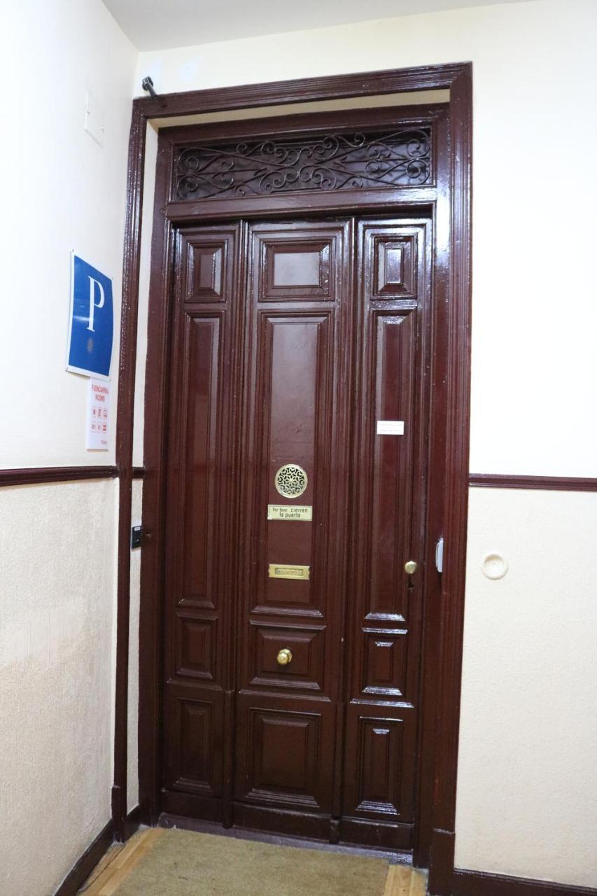 Fuencarral Rooms Мадрид Екстериор снимка